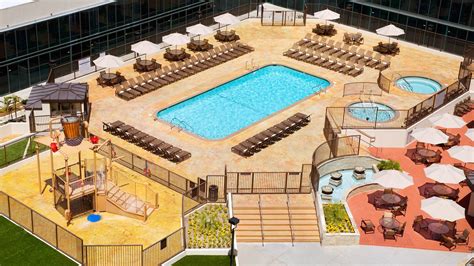 hilton anaheim photos|hilton anaheim amenities.